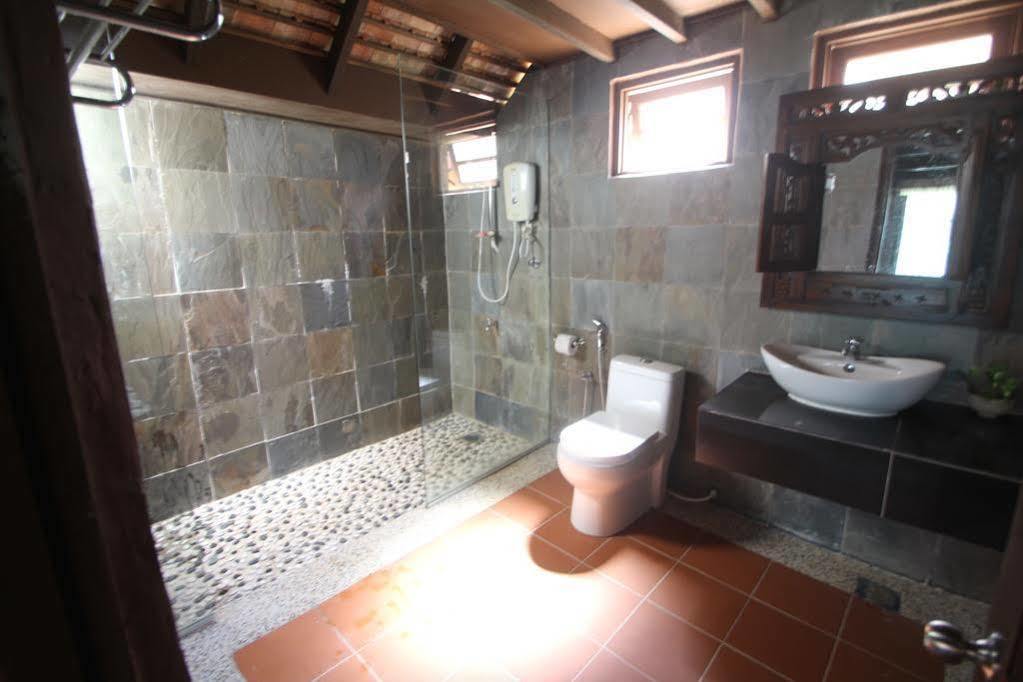 The Manor Beach Resort Besut Kampung Kuala Besut Екстериор снимка